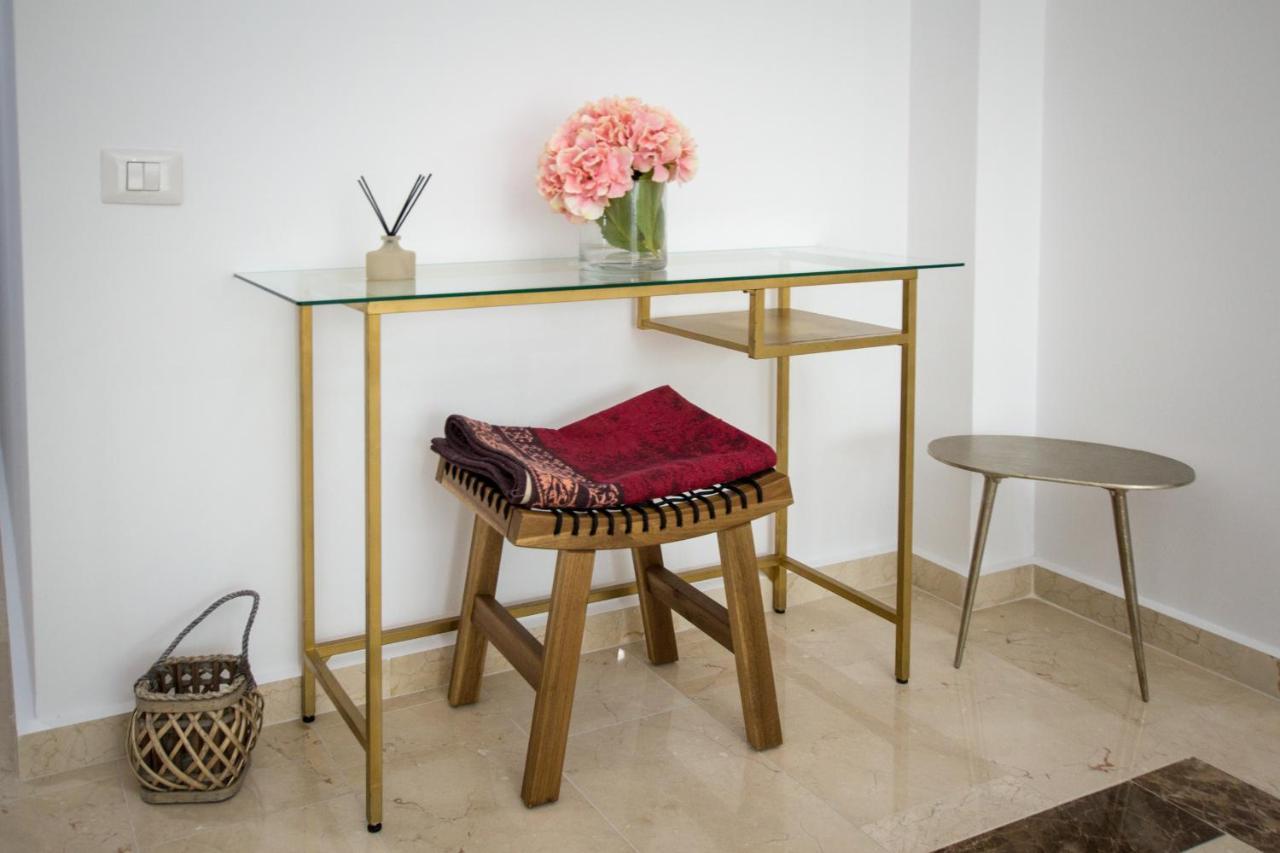 Sns Apartament In Vila Sophia 마마이아 외부 사진