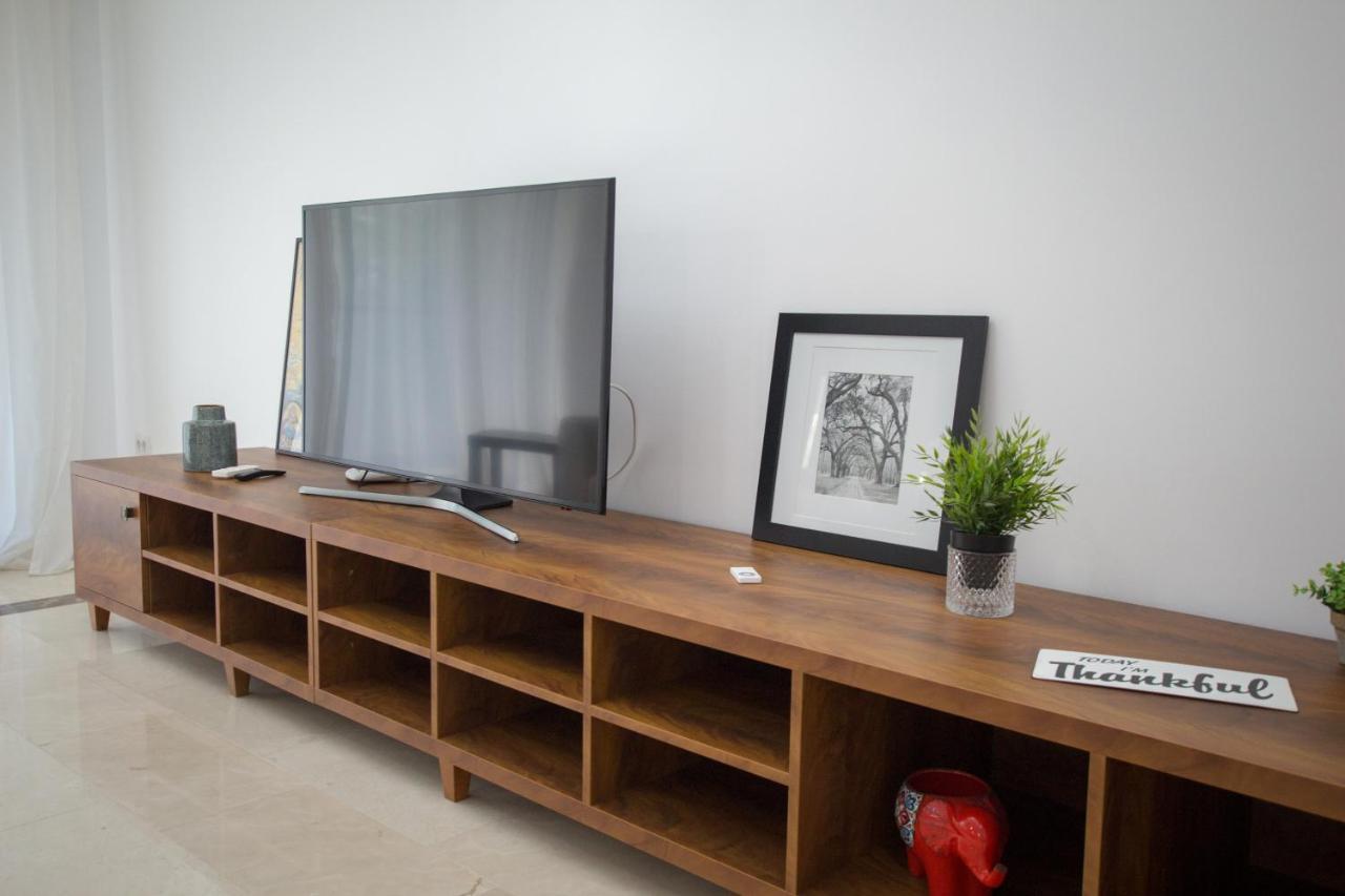 Sns Apartament In Vila Sophia 마마이아 외부 사진