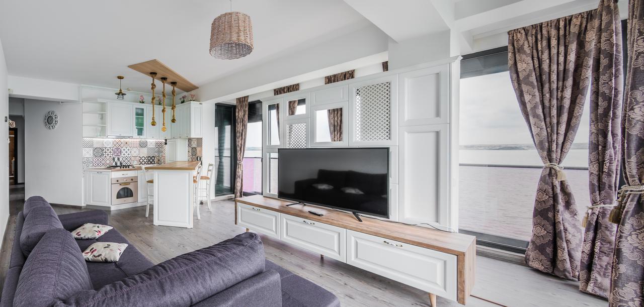Sns Apartament In Vila Sophia 마마이아 외부 사진