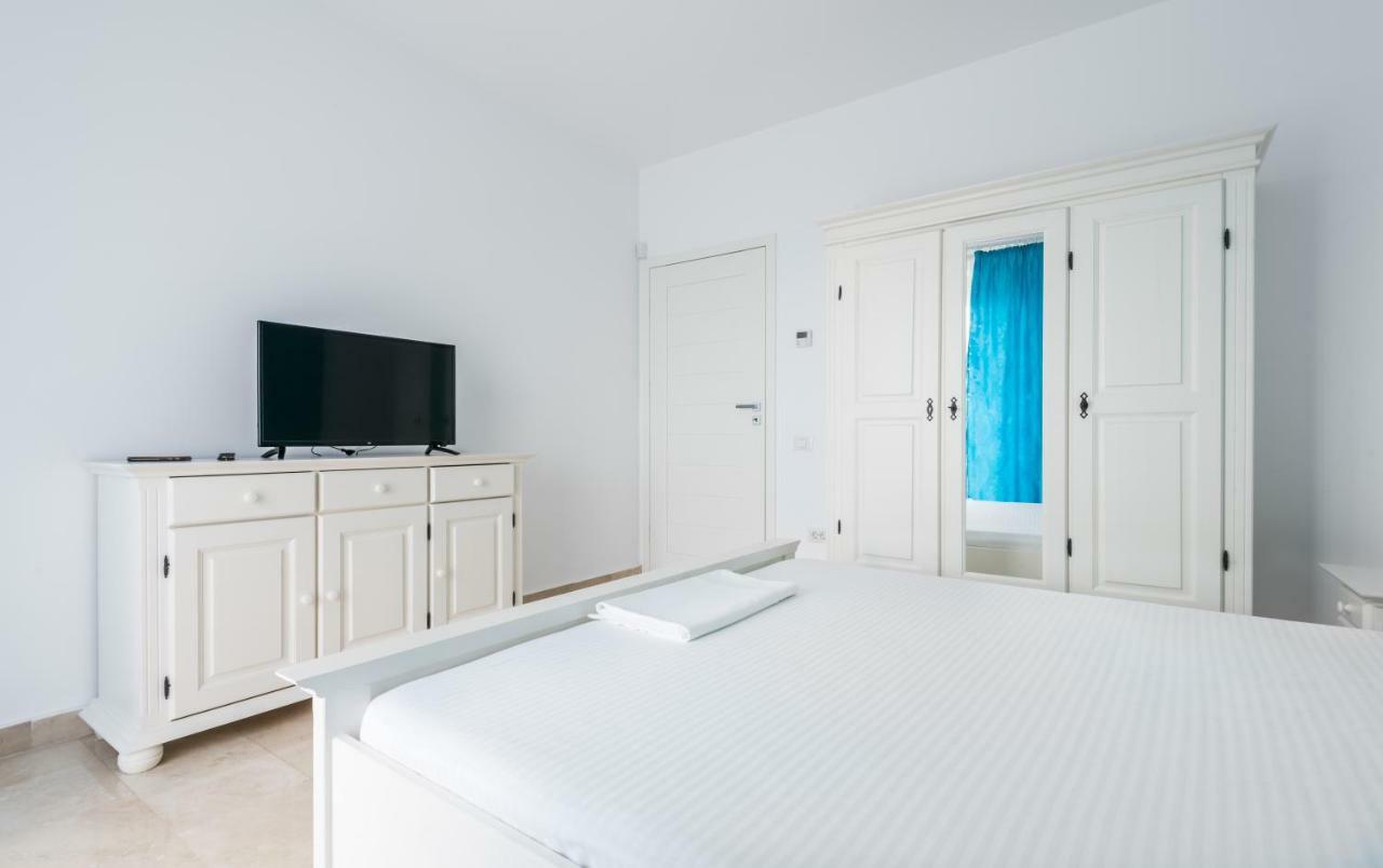 Sns Apartament In Vila Sophia 마마이아 외부 사진